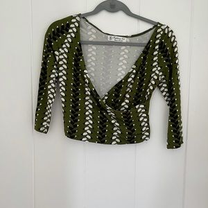 Fighting eel heliconia top